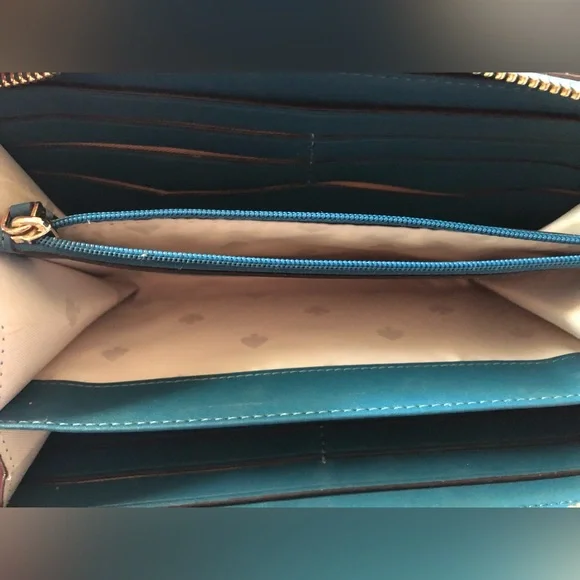 Kate Spade zip around leather wallet - Picture 3 of 6